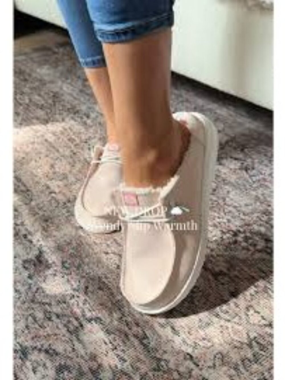 Hey Dude Women's Blush Pink Wendy Slip Warmth Slip-On Shoes Size 7 3564 - Picture 2 of 16